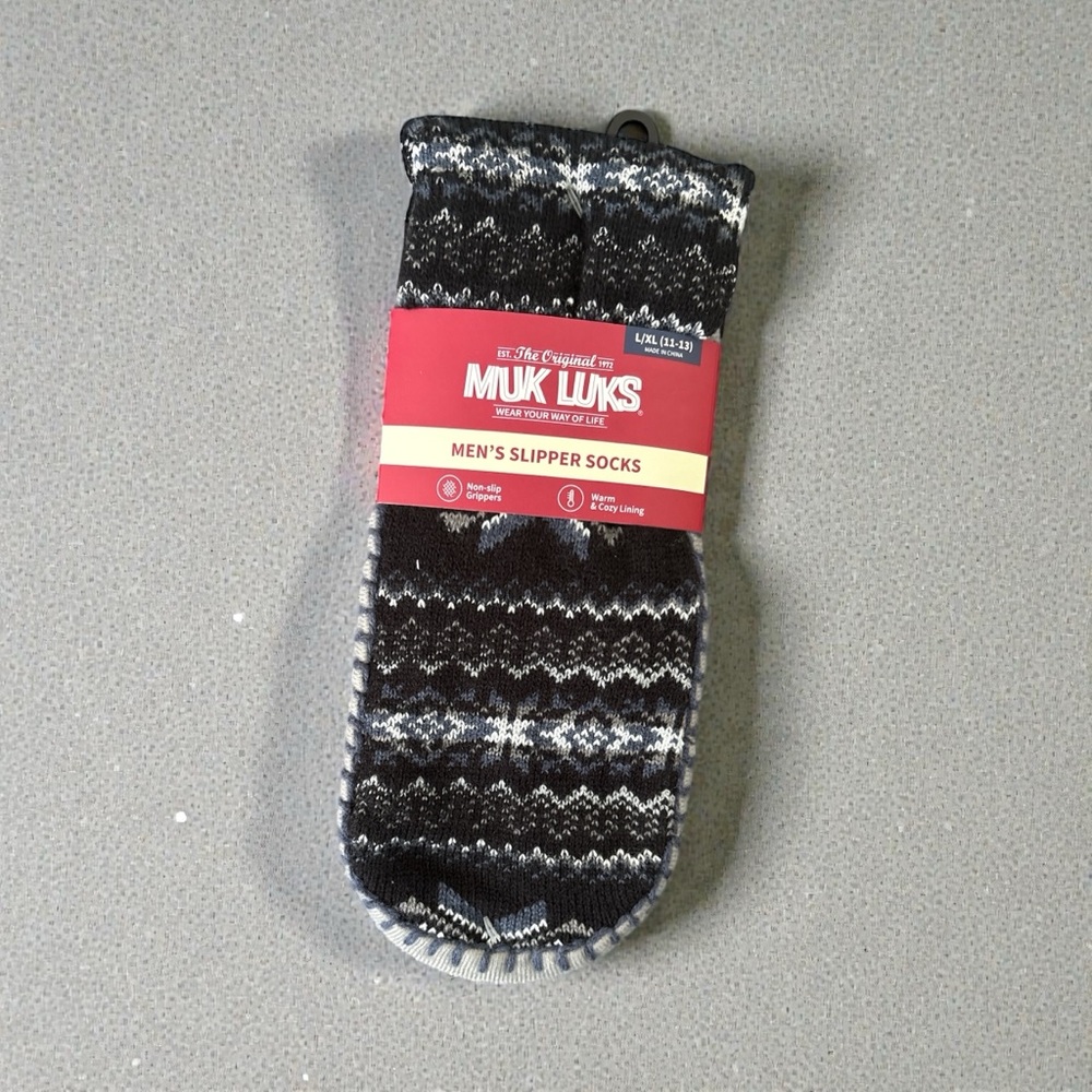 Muk Luks Men's Black and White Slipper Socks